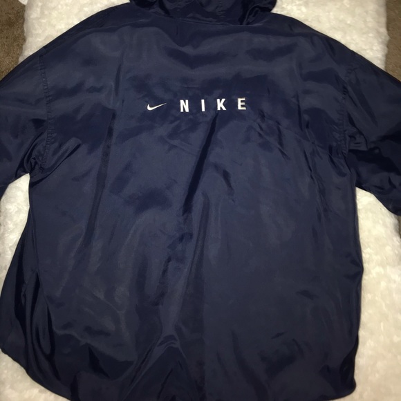 Old fashion Nike windbreaker - Picture 3 of 3
